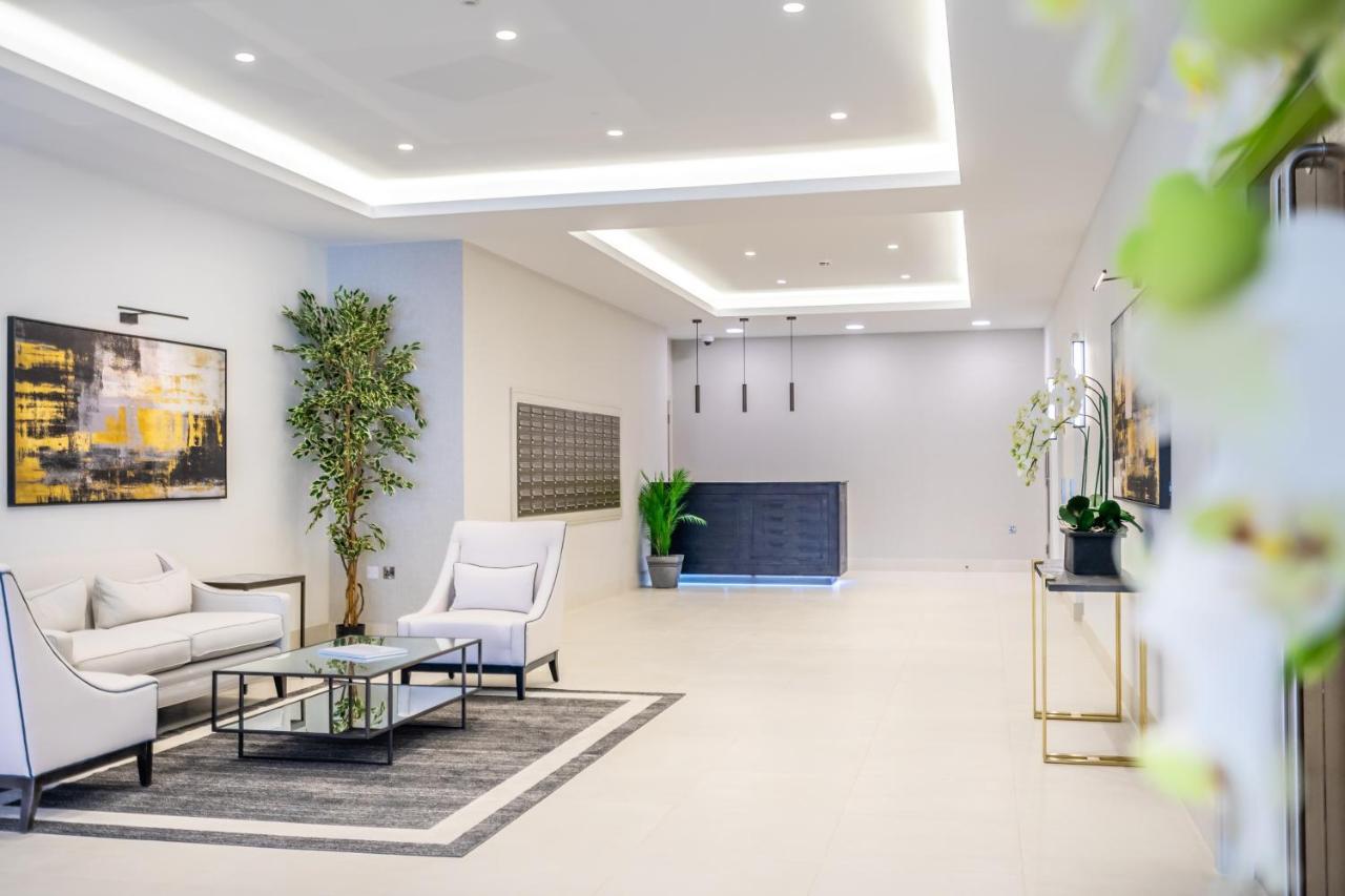 Skyview Retreat @ Ryedale House Apartment Йорк Екстериор снимка